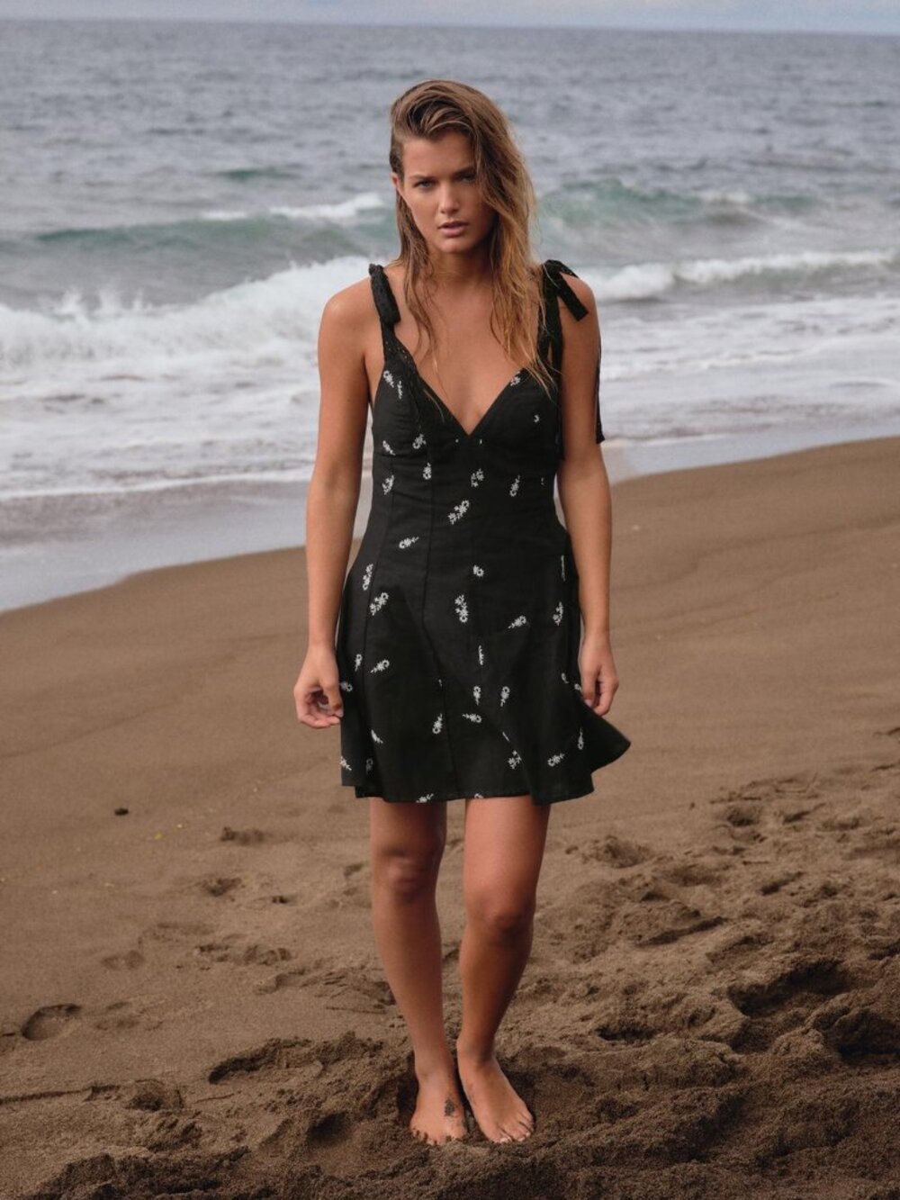 ZARA NWT Embroidered Floral Linen Cotton Mini Dress Black White XS Summer
